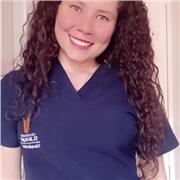 Profesora en formación en educación infantil, dispuesta en dar clases en Bogotá